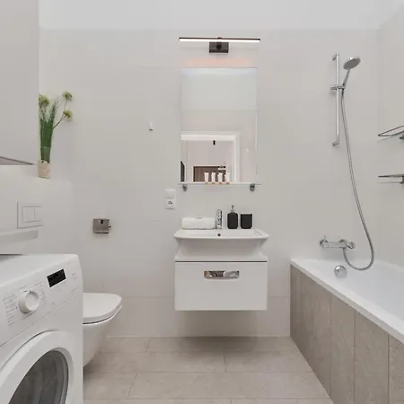 Srutowa By Renters Apartmán Vratislav
